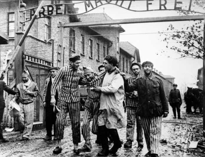 Посол України в Німеччині: Концтабір Аушвіц звільнила не Росія