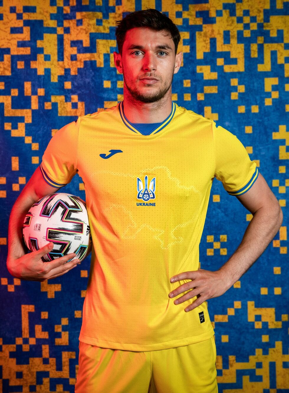 На Євро 2020 українці гратимуть у футболках із картою України разом із Кримом. Фоторепортаж / ГОРДОН